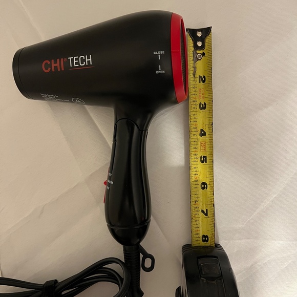 CHI Tech Travel Ceramic Hair Dryer Collapsible Black Red Model GF8230 Blue Light - Picture 3 of 8